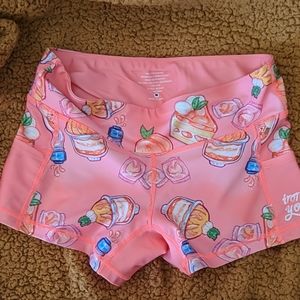 Iron yokai peach snack shorts